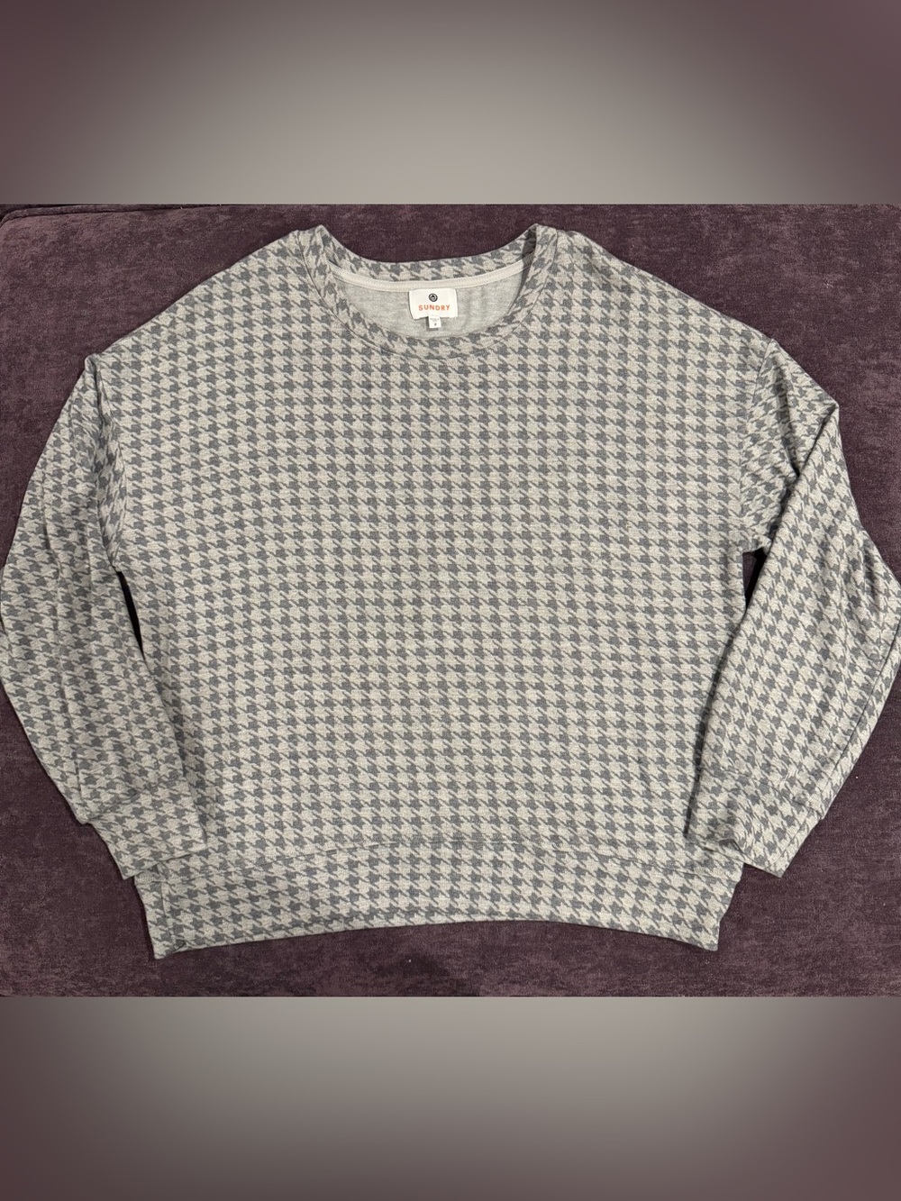 Sundry Gray Houndstooth Crewneck Sweatshirt Sweater size 2 medium soft